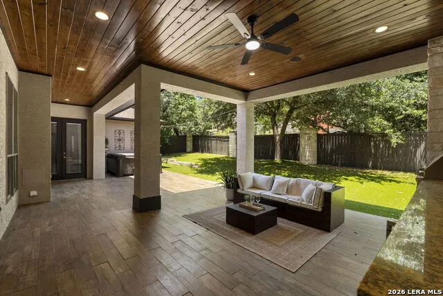 1911 Far Niente San Antonio, TX 78258