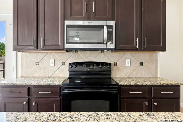 5310 Gemsbuck Chase San Antonio, TX 78251