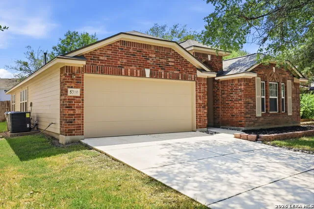 5310 Gemsbuck Chase San Antonio, TX 78251