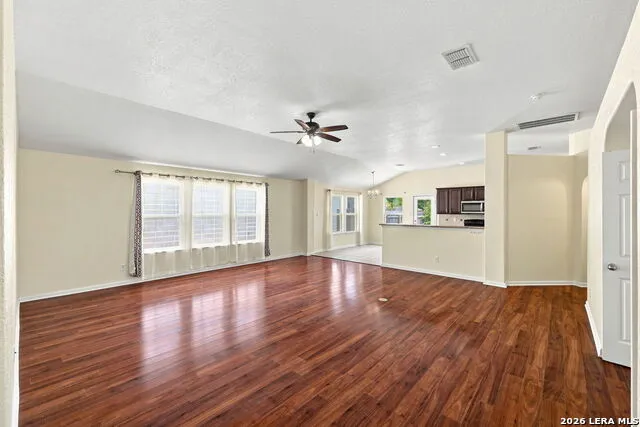 5310 Gemsbuck Chase San Antonio, TX 78251