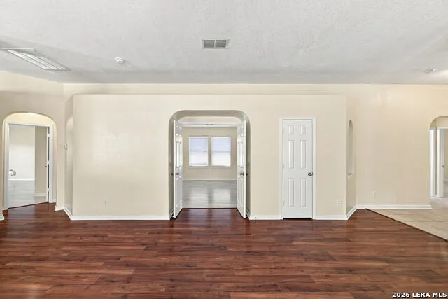 5310 Gemsbuck Chase San Antonio, TX 78251