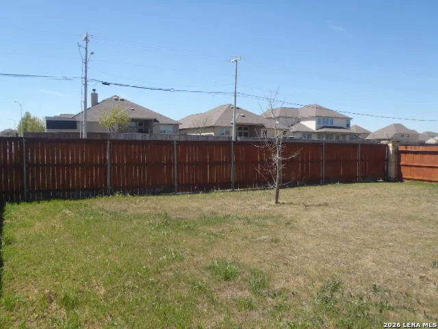 5009 ARROW RDG Marion, TX 78124