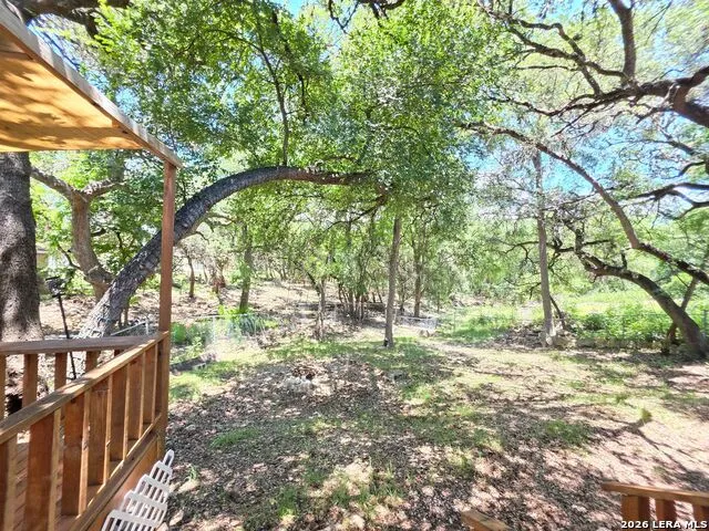 3019 Lakeview Canyon Lake, TX 78133