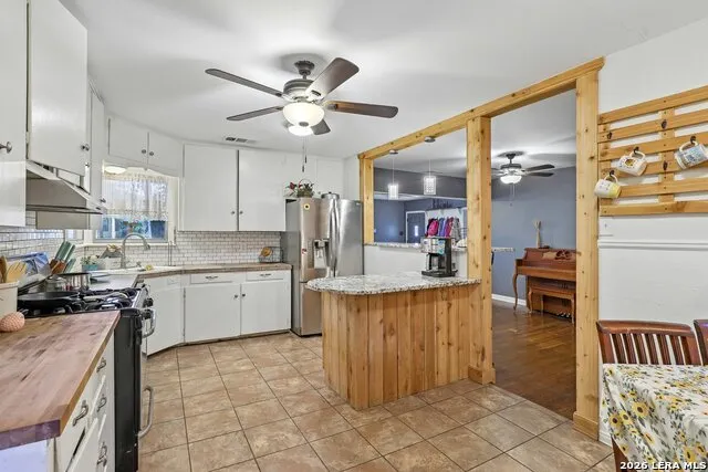 202 SUTTON DR San Antonio, TX 78228