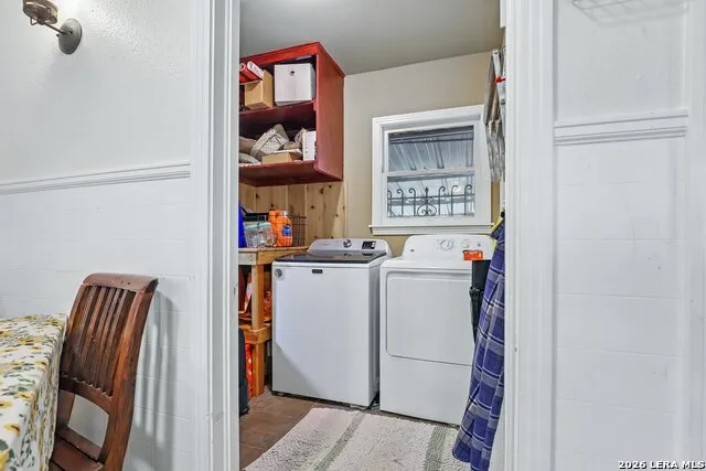 202 SUTTON DR San Antonio, TX 78228