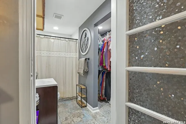 202 SUTTON DR San Antonio, TX 78228