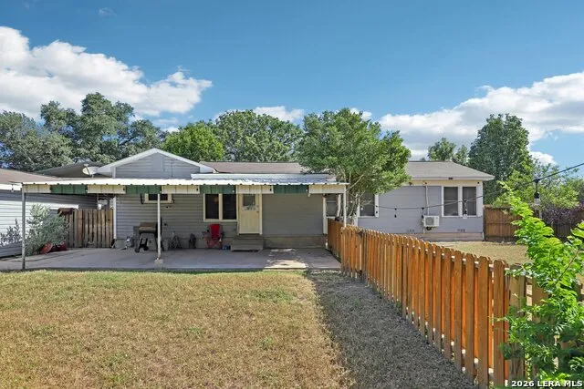 202 SUTTON DR San Antonio, TX 78228