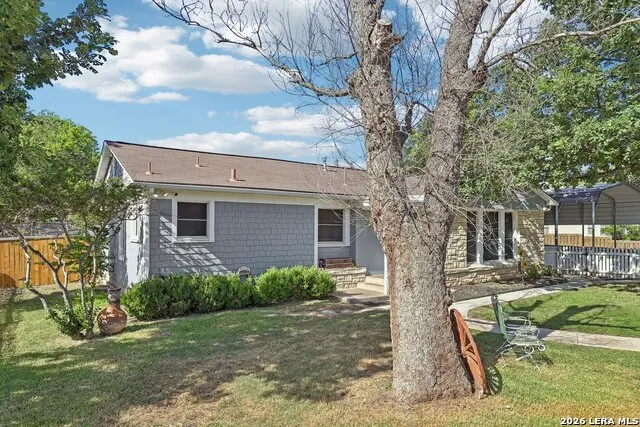 202 SUTTON DR San Antonio, TX 78228
