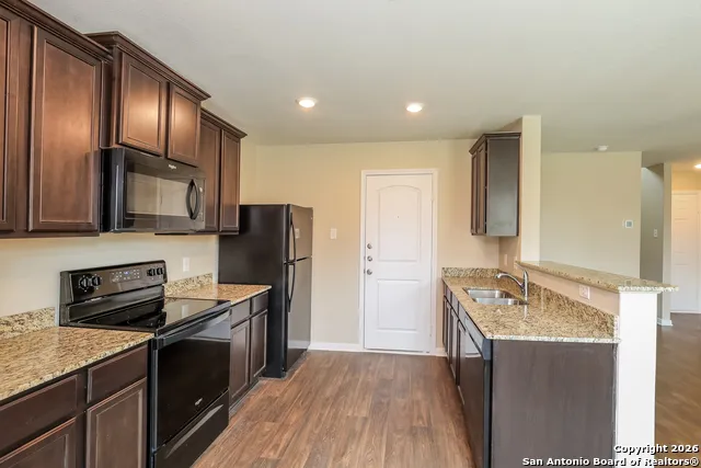 7213 Romaire San Antonio, TX 78252