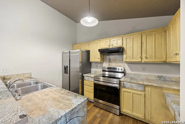 5502 Sunup San Antonio, TX 78233