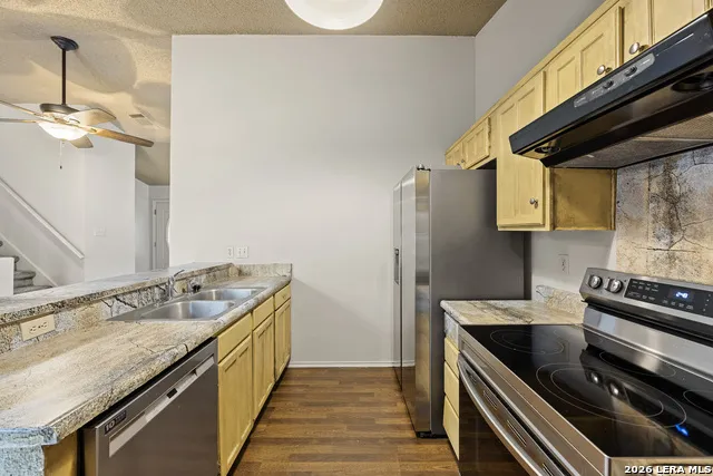 5502 Sunup San Antonio, TX 78233