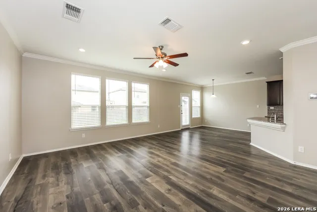 2625 Green Leaf Way San Antonio, TX 78244