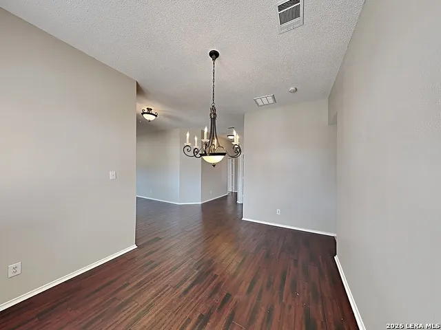 2625 Green Leaf Way San Antonio, TX 78244
