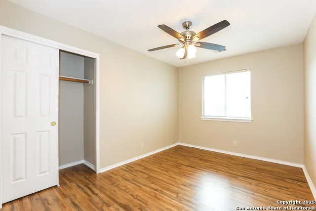 8534 Snakeweed Converse, TX 78109
