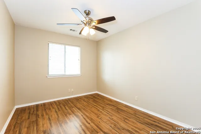 8534 Snakeweed Converse, TX 78109