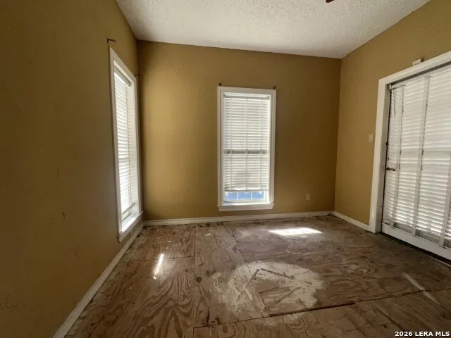 6823 Brave Way San Antonio, TX 78256