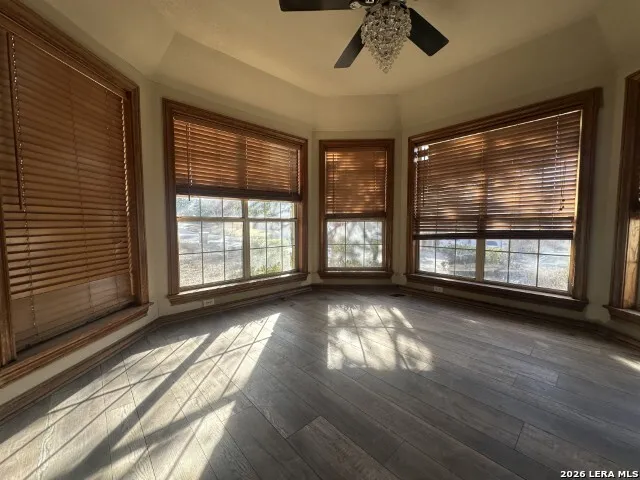 6823 Brave Way San Antonio, TX 78256