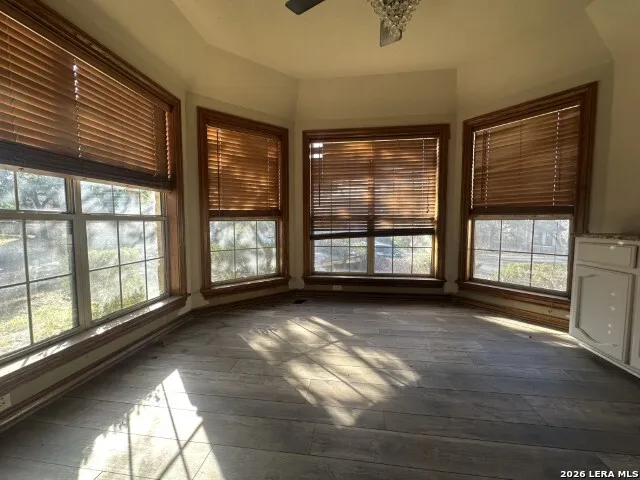 6823 Brave Way San Antonio, TX 78256