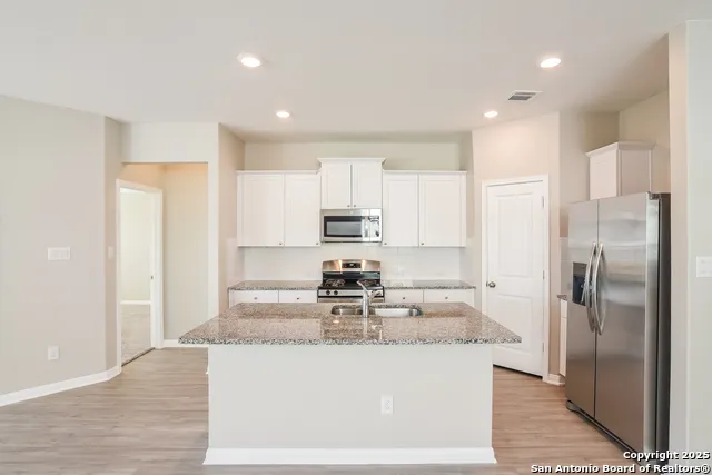 8022 Dovers Den San Antonio, TX 78253