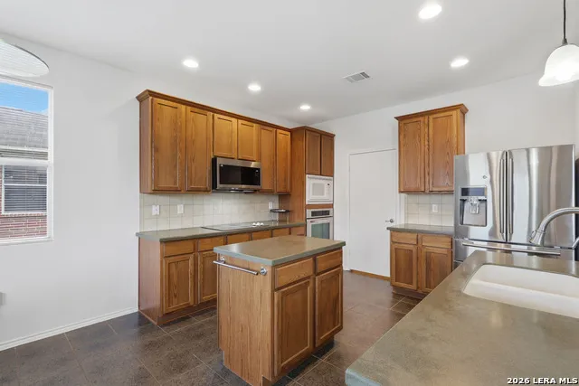 12602 COURSE VIEW DR San Antonio, TX 78221