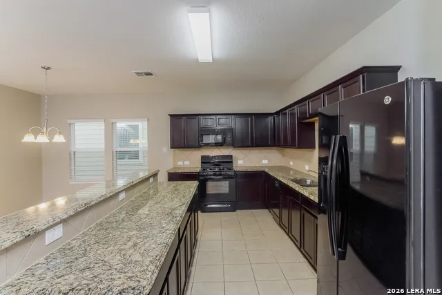 9927 BELMORE CV San Antonio, TX 78245