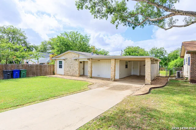 4442 SUMMER SUN LN San Antonio, TX 78217