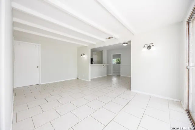 4442 SUMMER SUN LN San Antonio, TX 78217