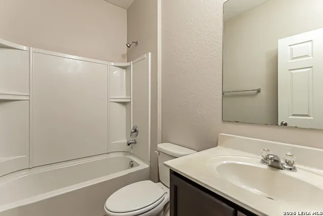 3829 Sierra Birch San Antonio, TX 78261