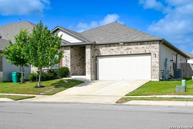 6907 TITAN PARK Converse, TX 78109