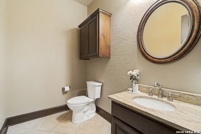 7938 Colonial Woods Boerne, TX 78015
