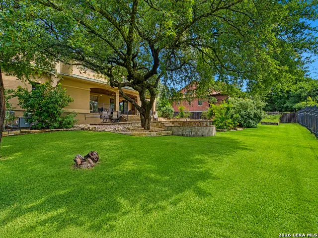 7938 Colonial Woods Boerne, TX 78015
