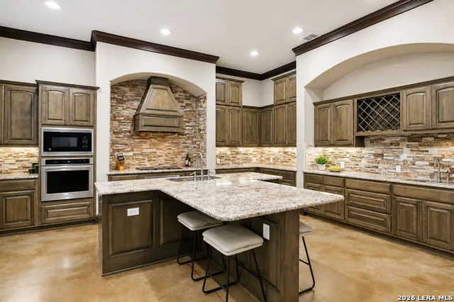 7938 Colonial Woods Boerne, TX 78015