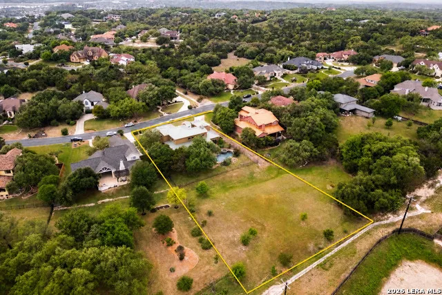 7938 Colonial Woods Boerne, TX 78015