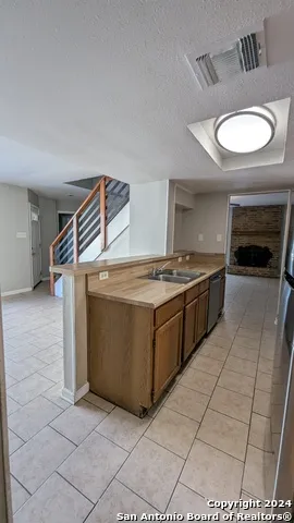 5758 SPRING MOON ST San Antonio, TX 78247