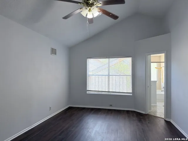 5758 SPRING MOON ST San Antonio, TX 78247
