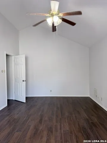 5758 SPRING MOON ST San Antonio, TX 78247