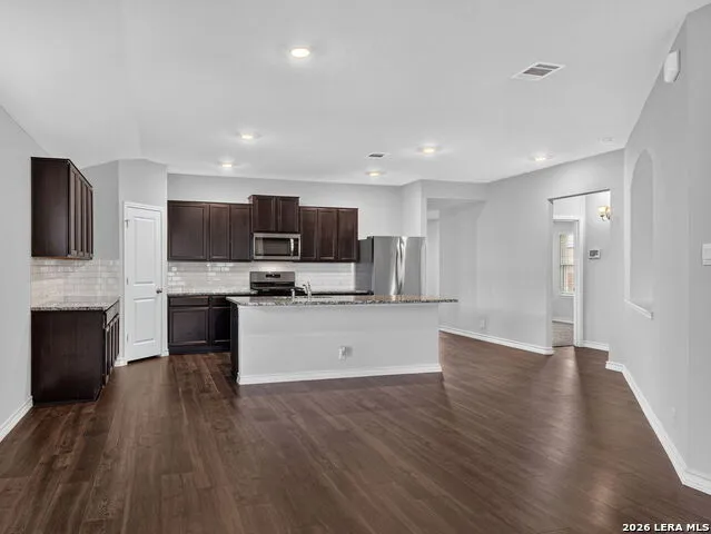 723 Overlook Rdg Cibolo, TX 78108
