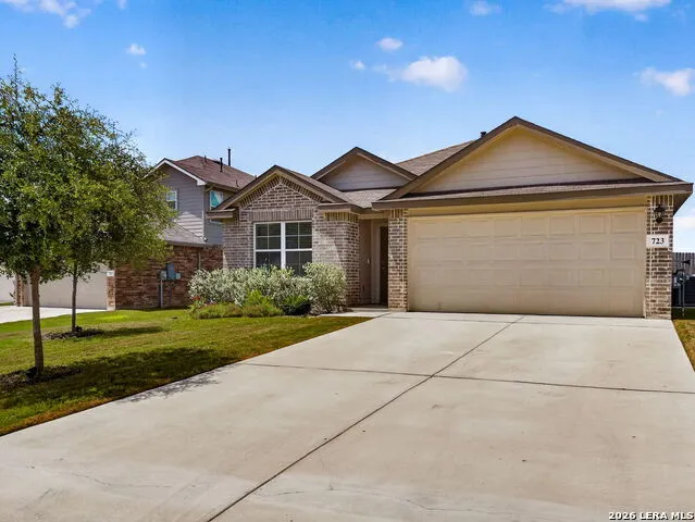 723 Overlook Rdg Cibolo, TX 78108