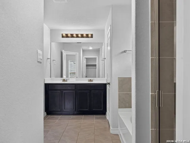 723 Overlook Rdg Cibolo, TX 78108