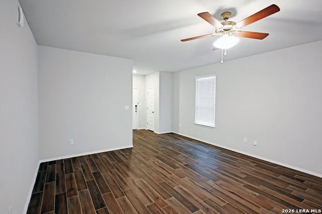 247 KINSLEY WAY New Braunfels, TX 78130