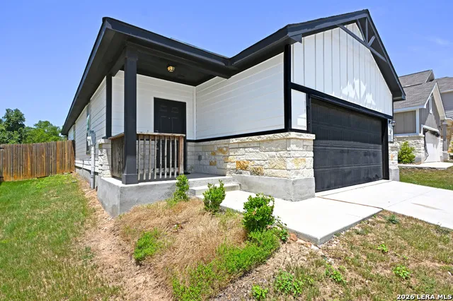 247 KINSLEY WAY New Braunfels, TX 78130