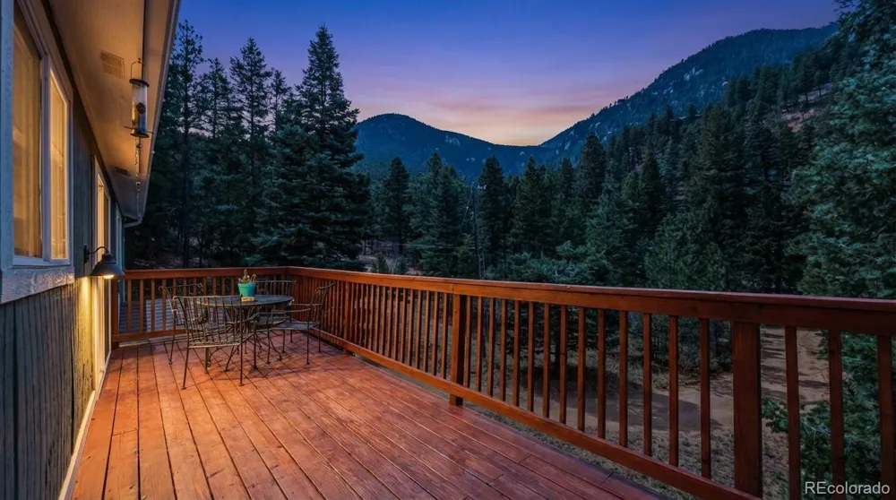 5130 Neeper Valley Road Manitou Springs, CO 80829