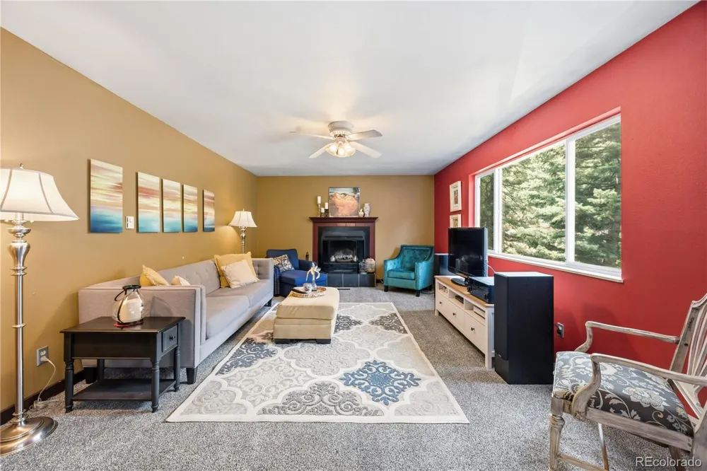 5130 Neeper Valley Road Manitou Springs, CO 80829