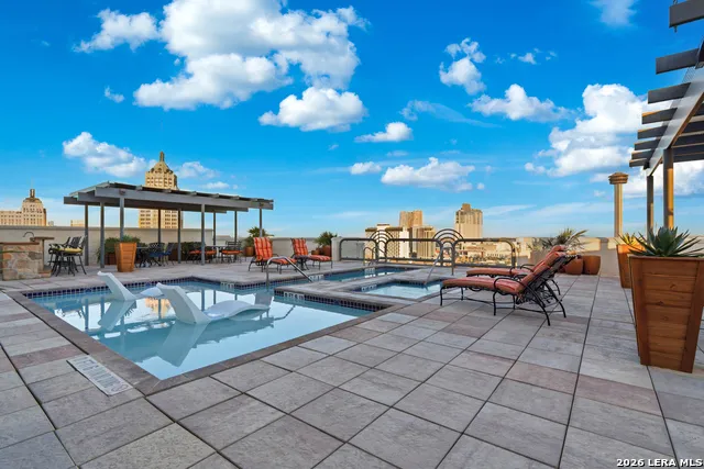 230 Dwyer Ave #701 San Antonio, TX 78204