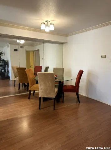 7834 Broadway #304 San Antonio, TX 78209