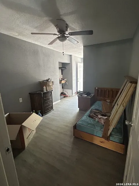 1433 Somerset Rd San Antonio, TX 78211