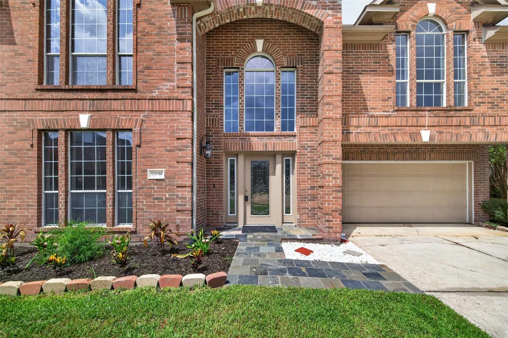 12039 Sweet Hall Lane Houston, TX 77067