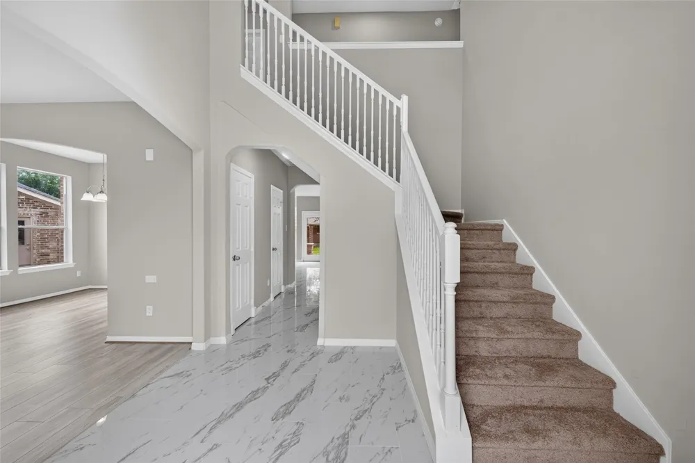 12039 Sweet Hall Lane Houston, TX 77067