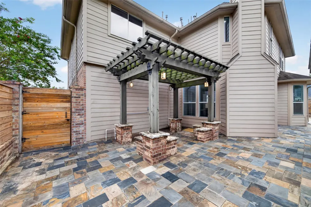 12039 Sweet Hall Lane Houston, TX 77067