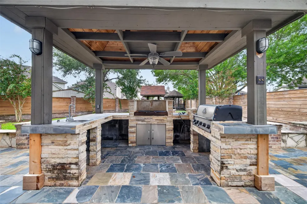 12039 Sweet Hall Lane Houston, TX 77067